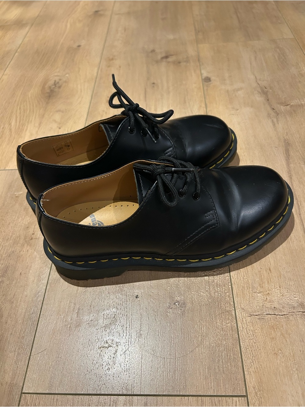Dr. Martens 1461 Oxford Black Leather 3-Eye Shoes Women’s Size 7, Men’s size 6